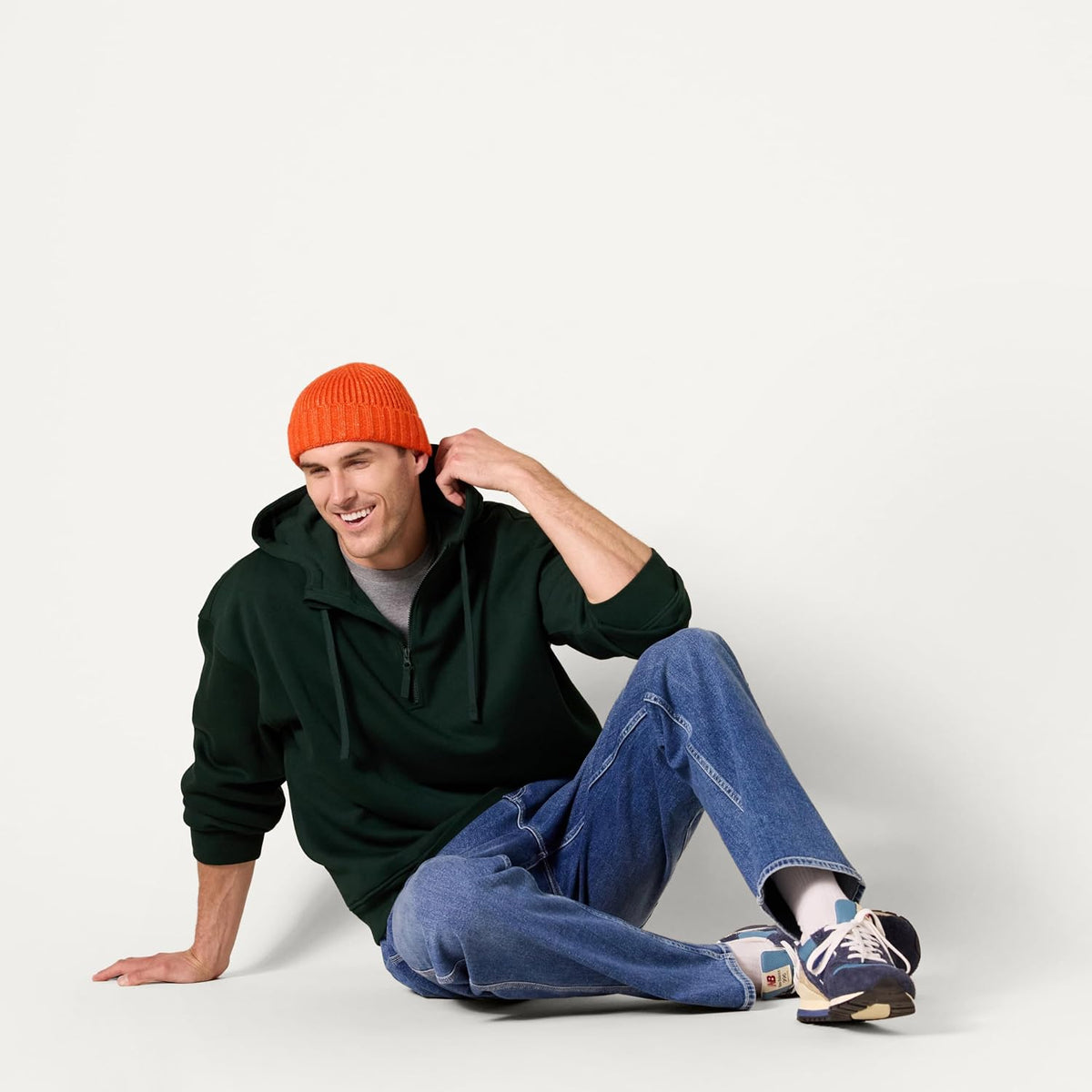 Amazon Essentials Men's Relaxed-Fit Workwear Carpenter Jean with Comfort Stretch