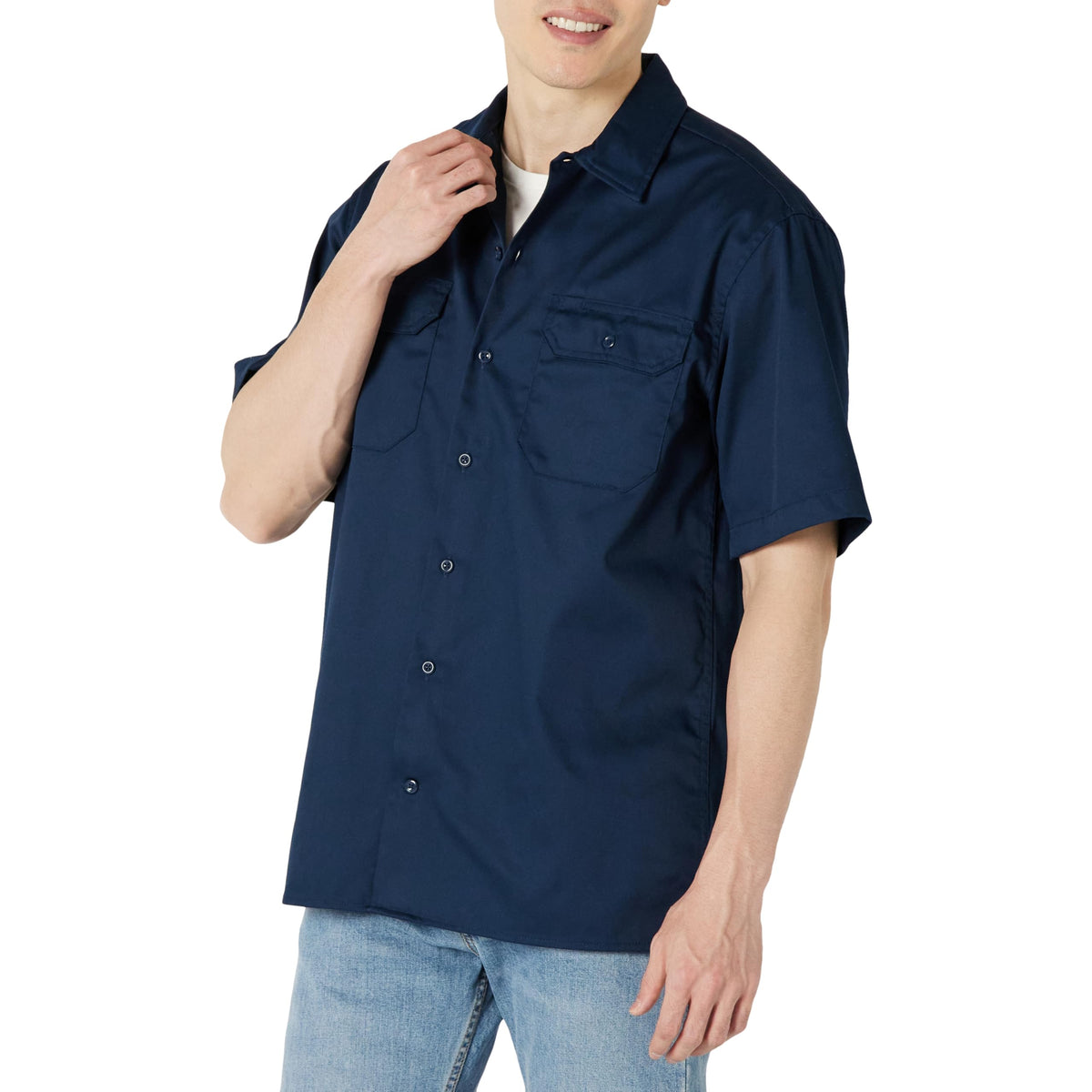 Amazon Essentials Men's Relaxed-Fit Stain and Wrinkle-Resistant Short-Sleeve Work Shirts