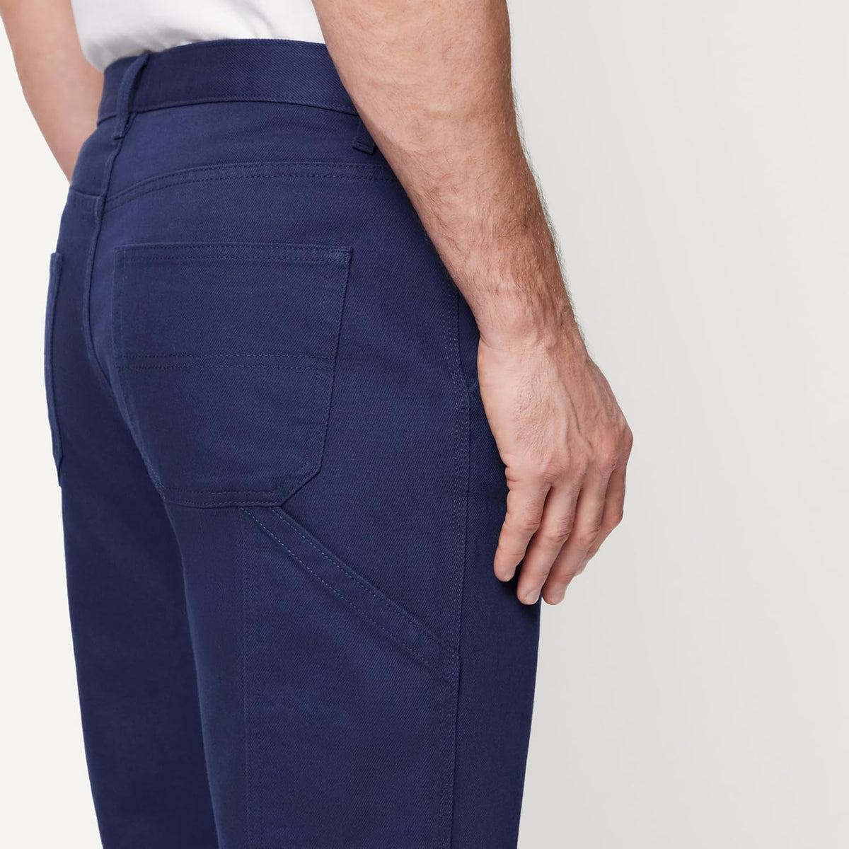 Amazon Essentials Men's Heavyweight Rigid Relaxed-Fit Workwear Carpenter Jeans with Pockets