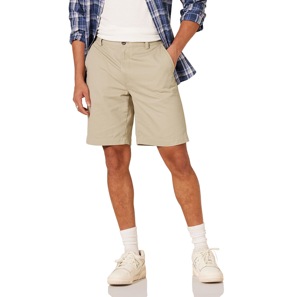 Amazon Essentials Men's Classic-Fit 9" Cotton Twill Chino Shorts with Button-Through Pockets