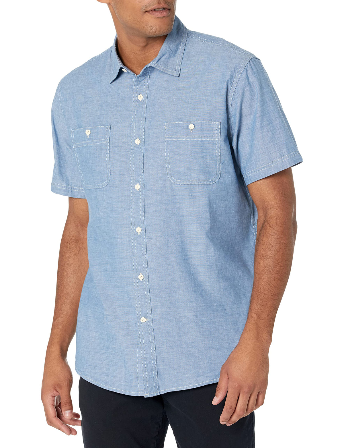 Amazon Essentials Men's Regular-Fit Short-Sleeve Button-Down 100% Cotton Chambray Shirt