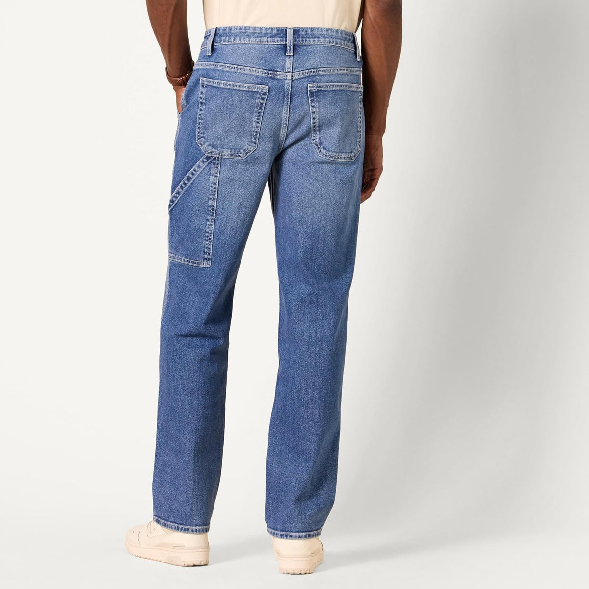 Amazon Essentials Men's Relaxed-Fit Workwear Carpenter Jean with Comfort Stretch